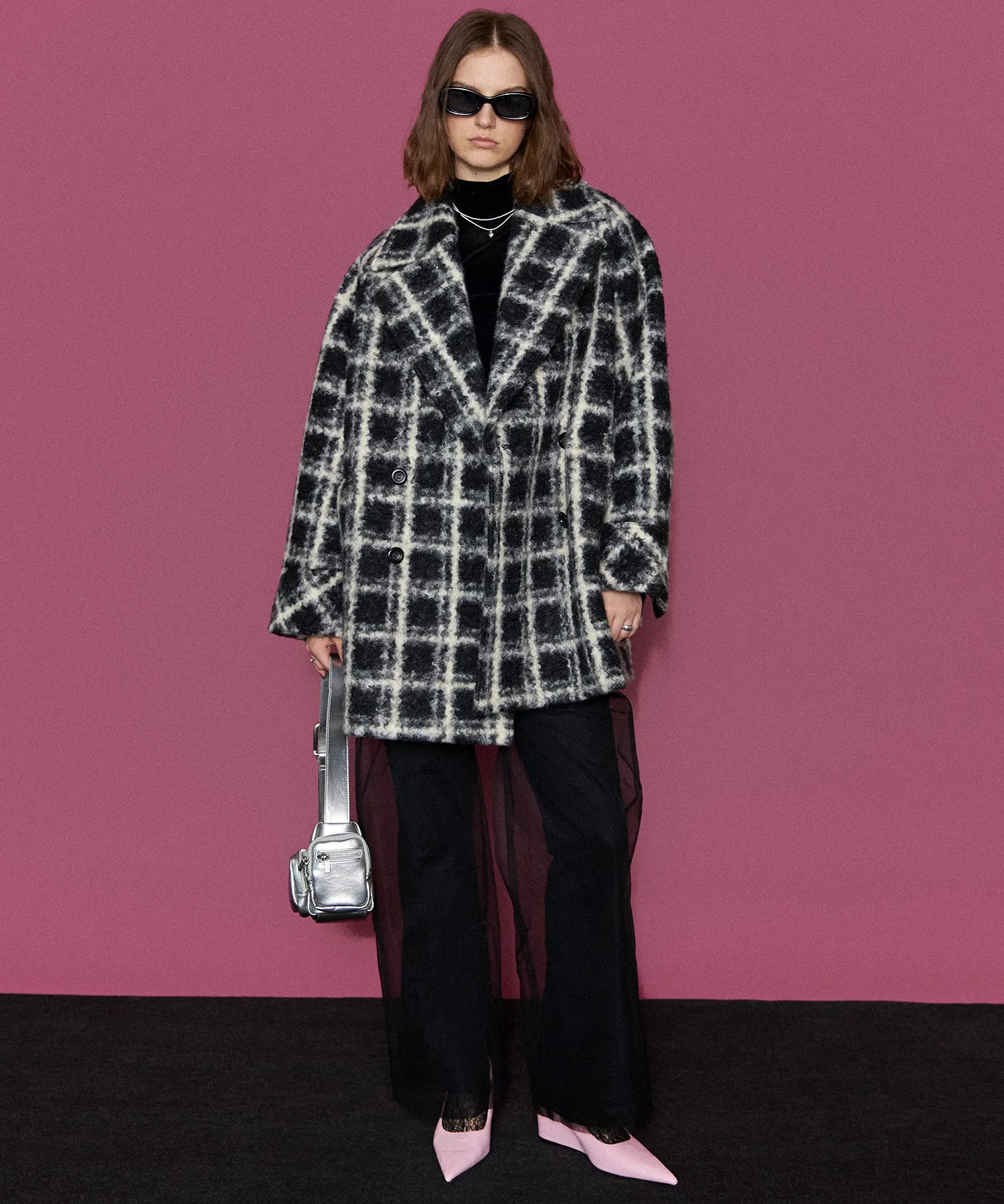 【24WINTER PRE-ORDER】Checkered Over Silhouette Middle Coat
