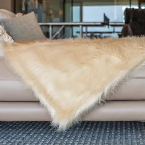 2685 - White Faux Fur Throw