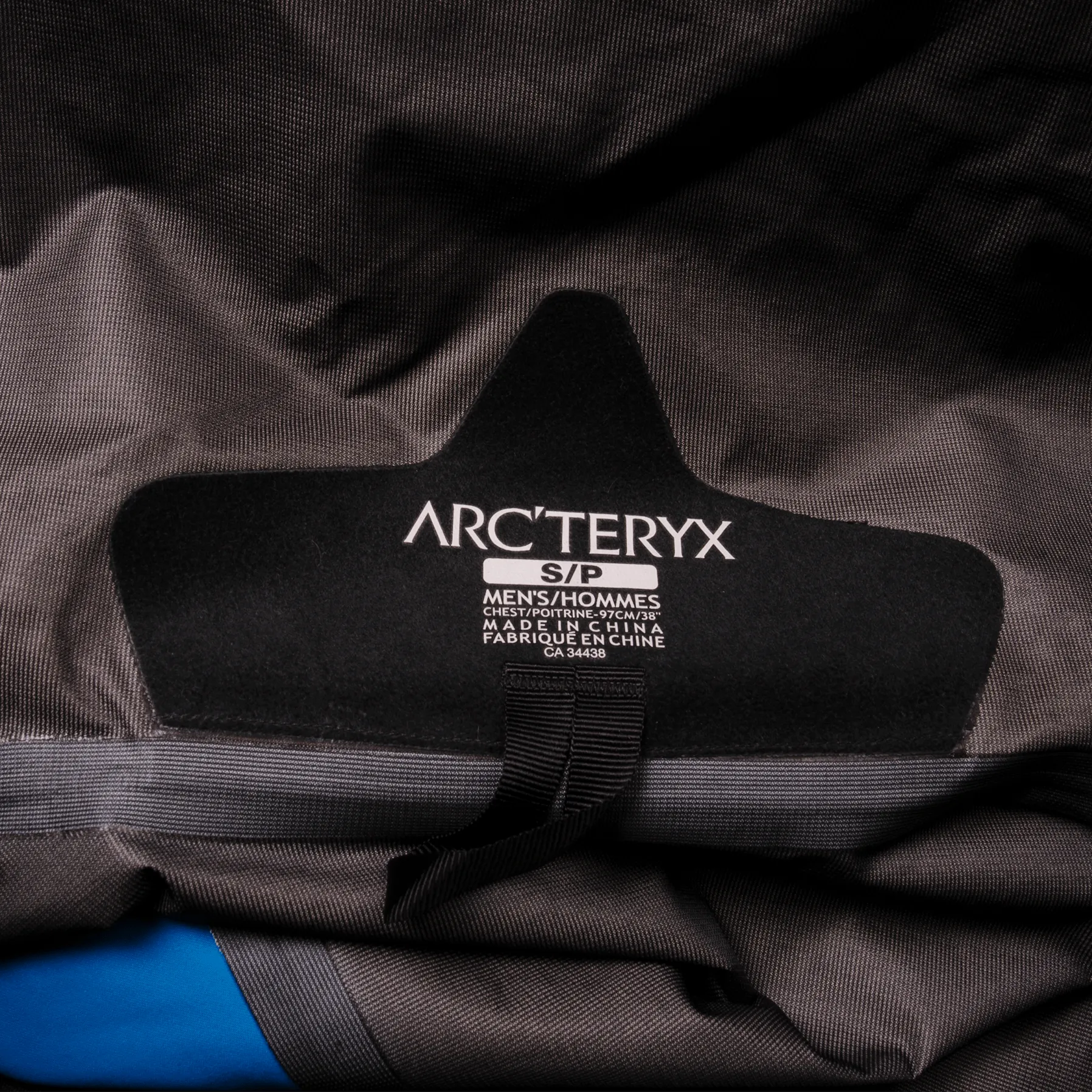 ARCTERYX RUSH JACKET SIZE SMALL