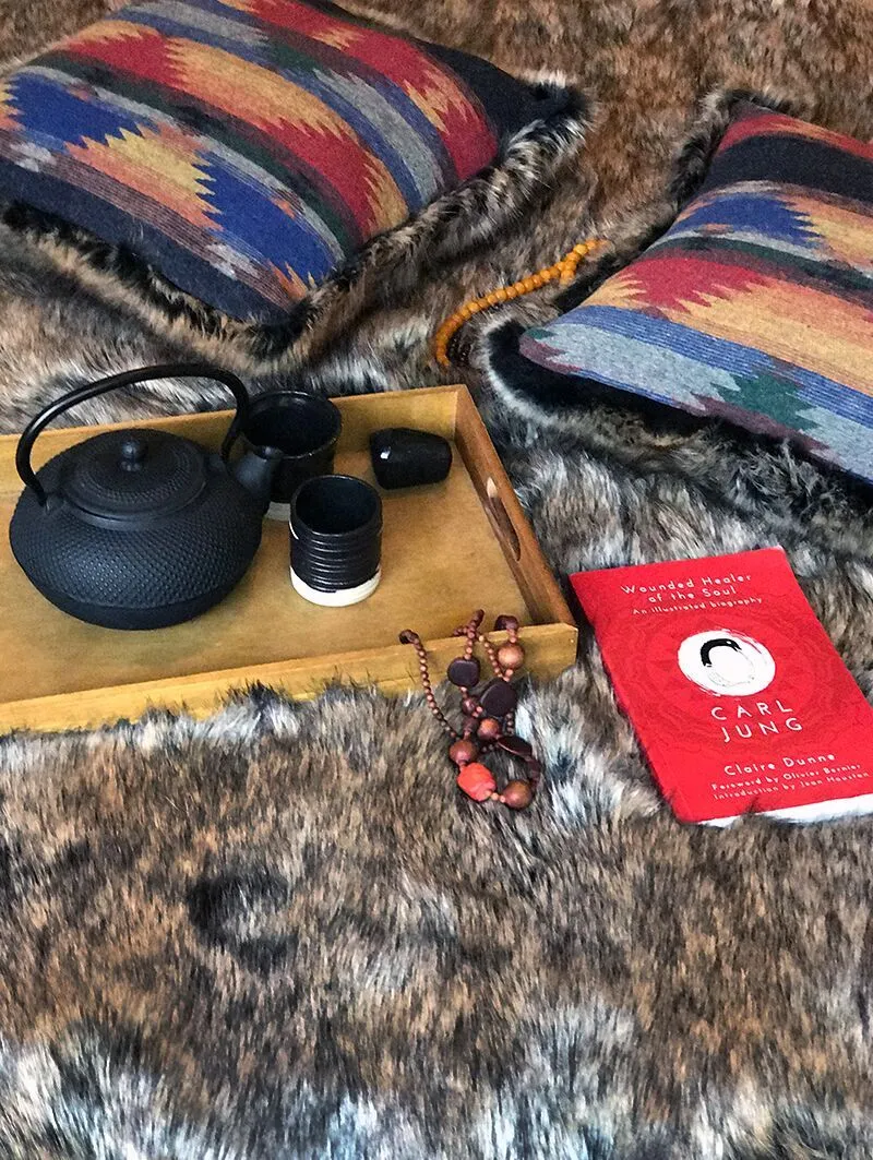 Direwolf Faux Fur Large Blanket