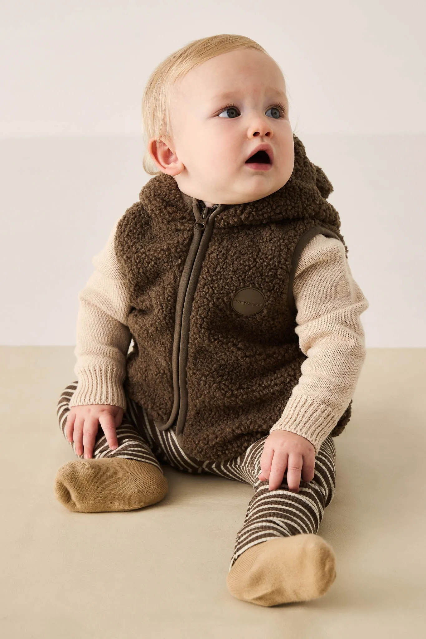 Neve Sherpa Vest - Bear
