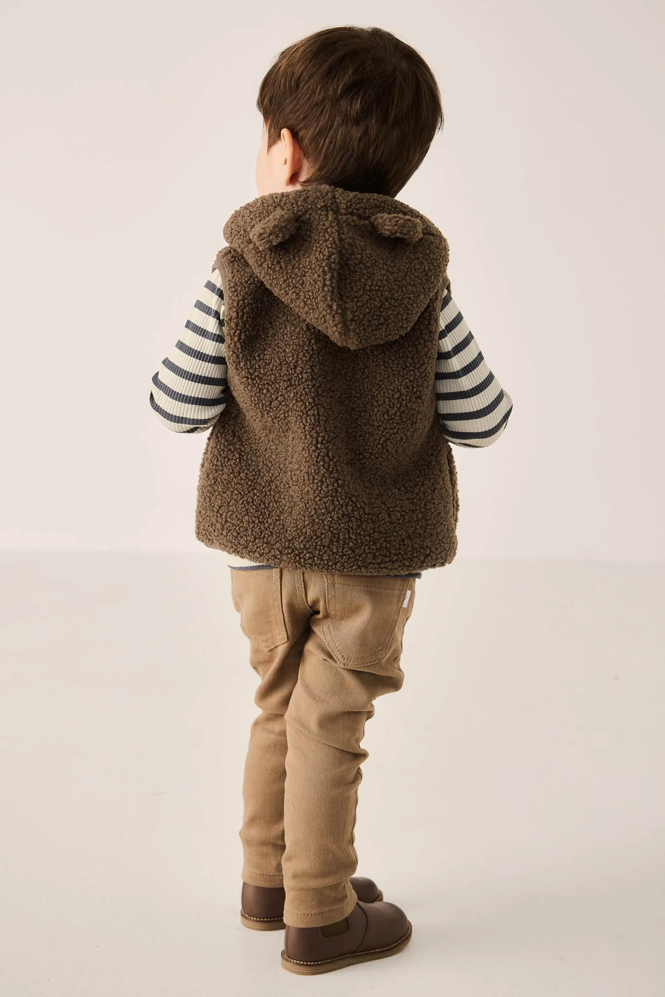 Neve Sherpa Vest - Bear