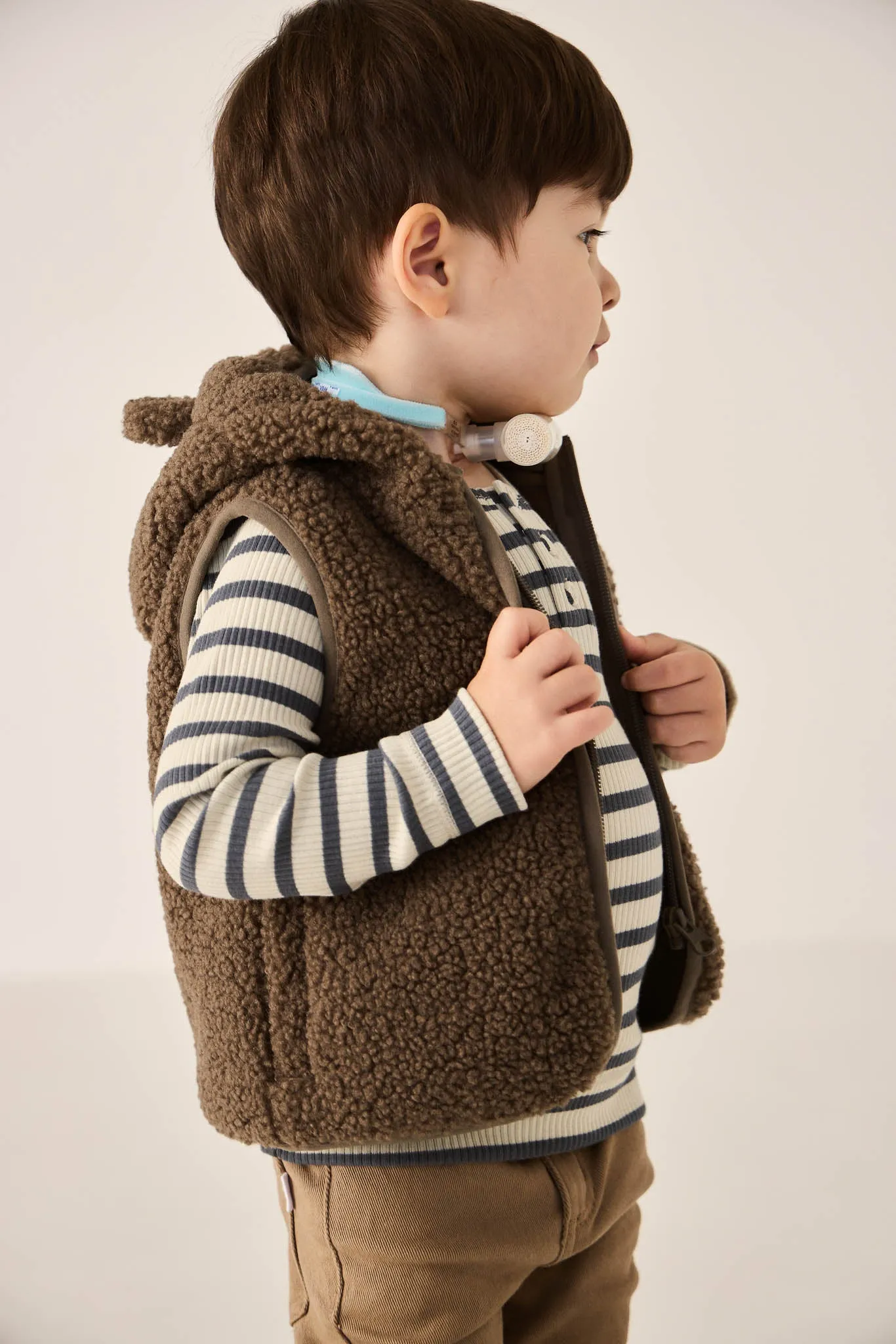 Neve Sherpa Vest - Bear