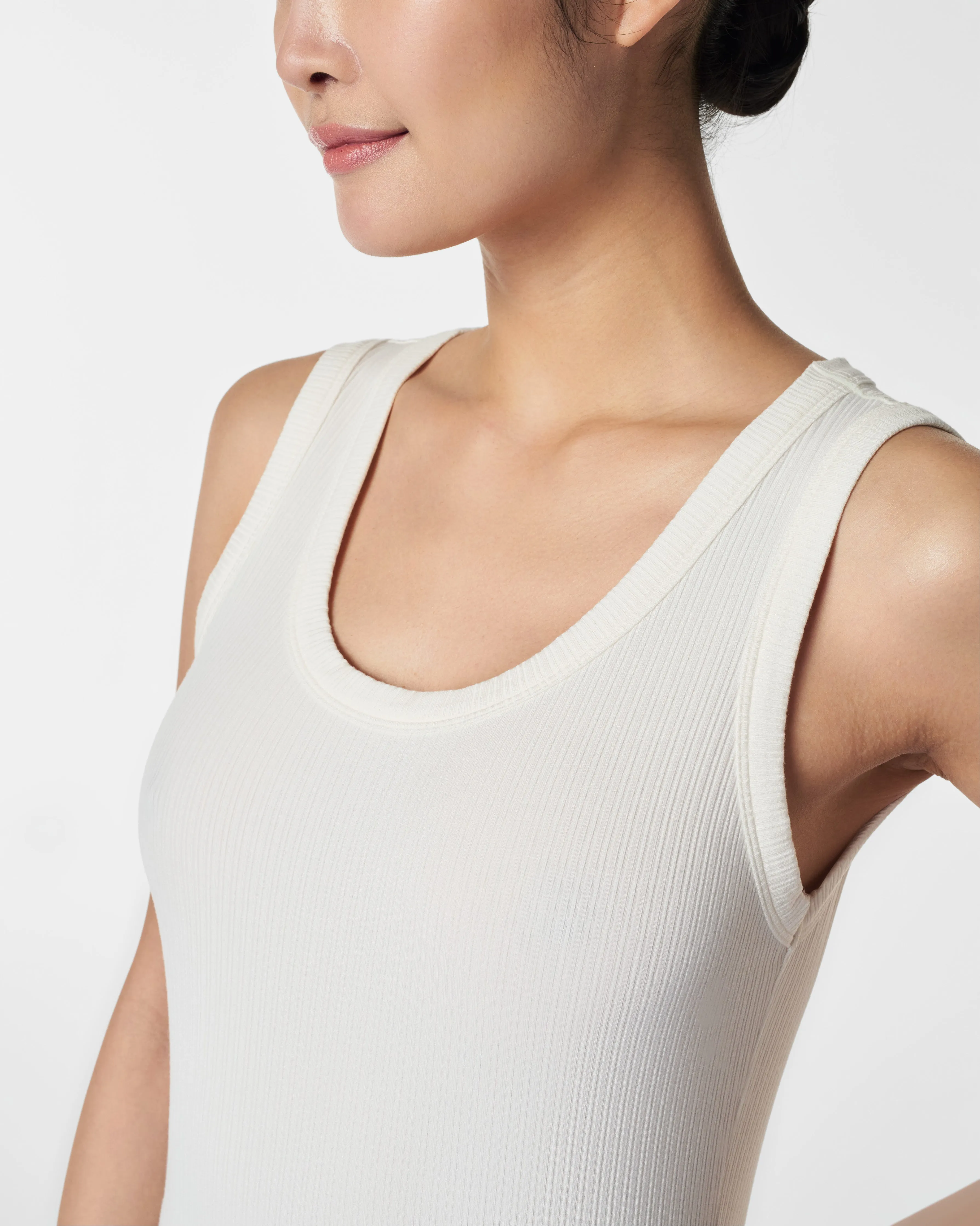 Stretch Rib Scoop Neck Tank