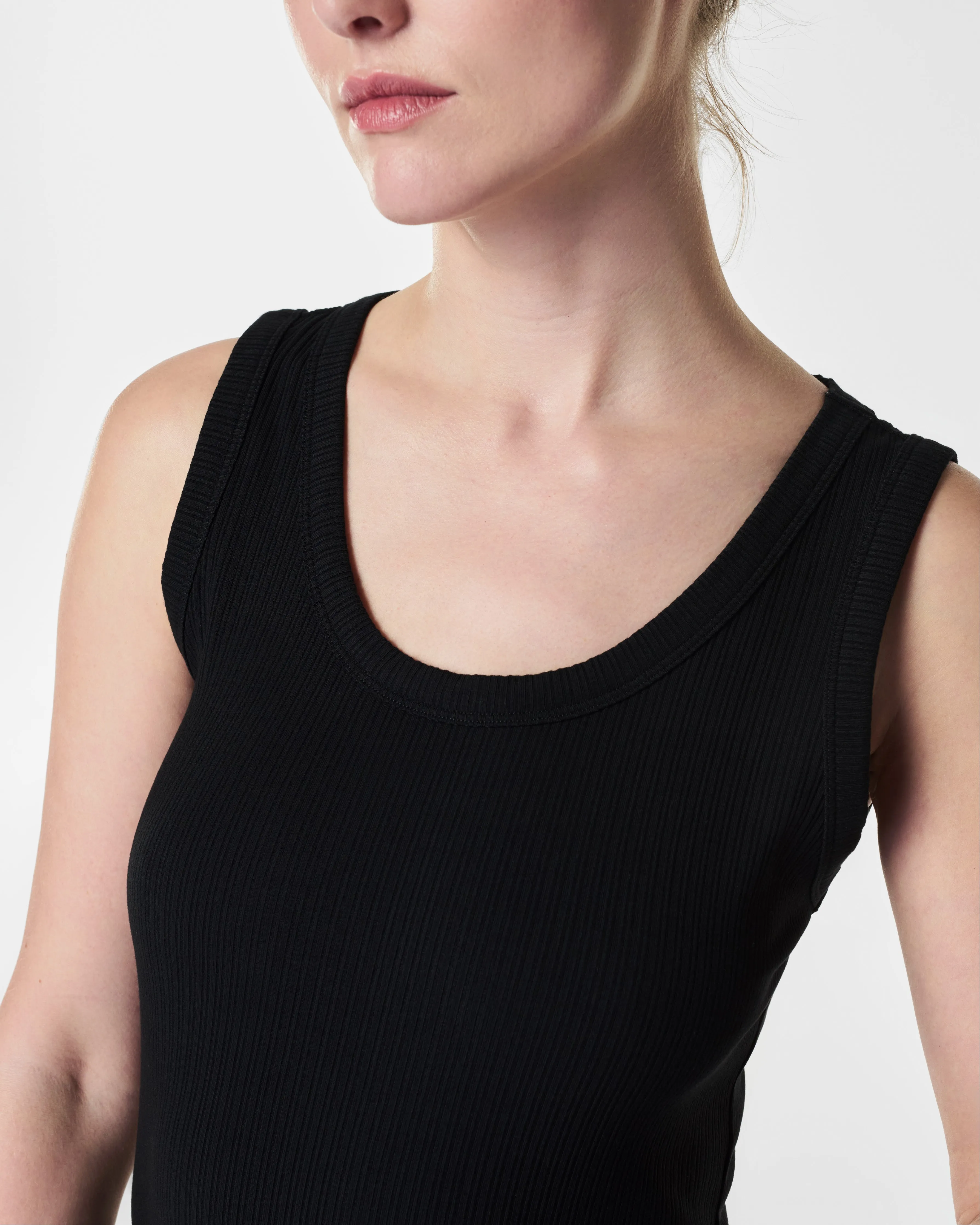 Stretch Rib Scoop Neck Tank